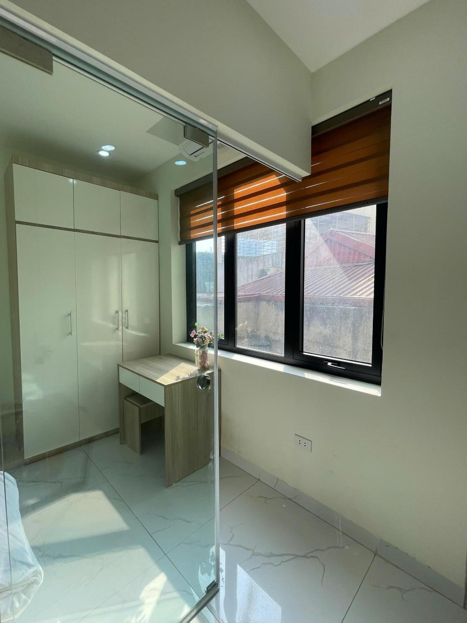 Era Apartment Xuan Thuy Hanoi Bagian luar foto