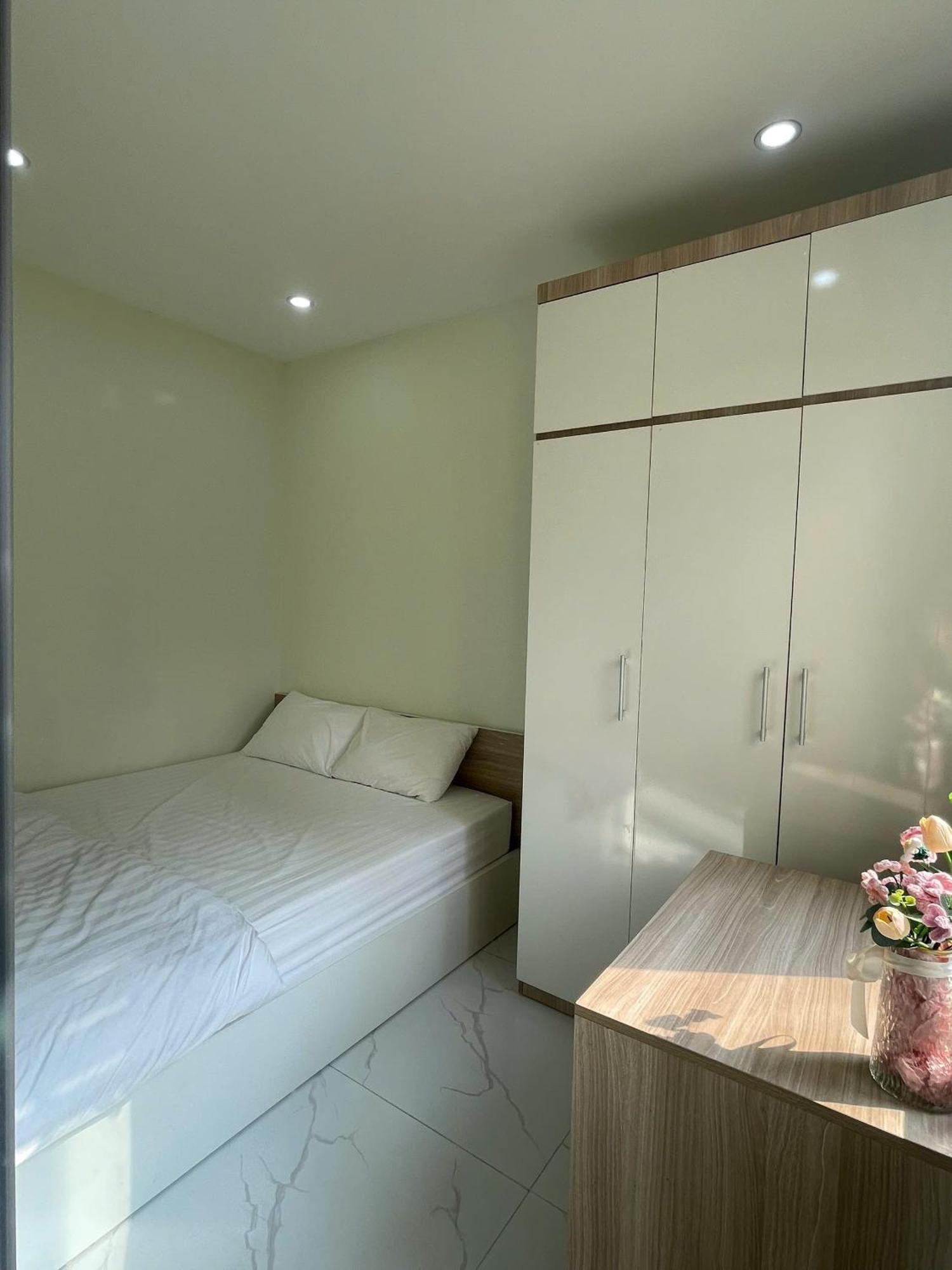 Era Apartment Xuan Thuy Hanoi Bagian luar foto