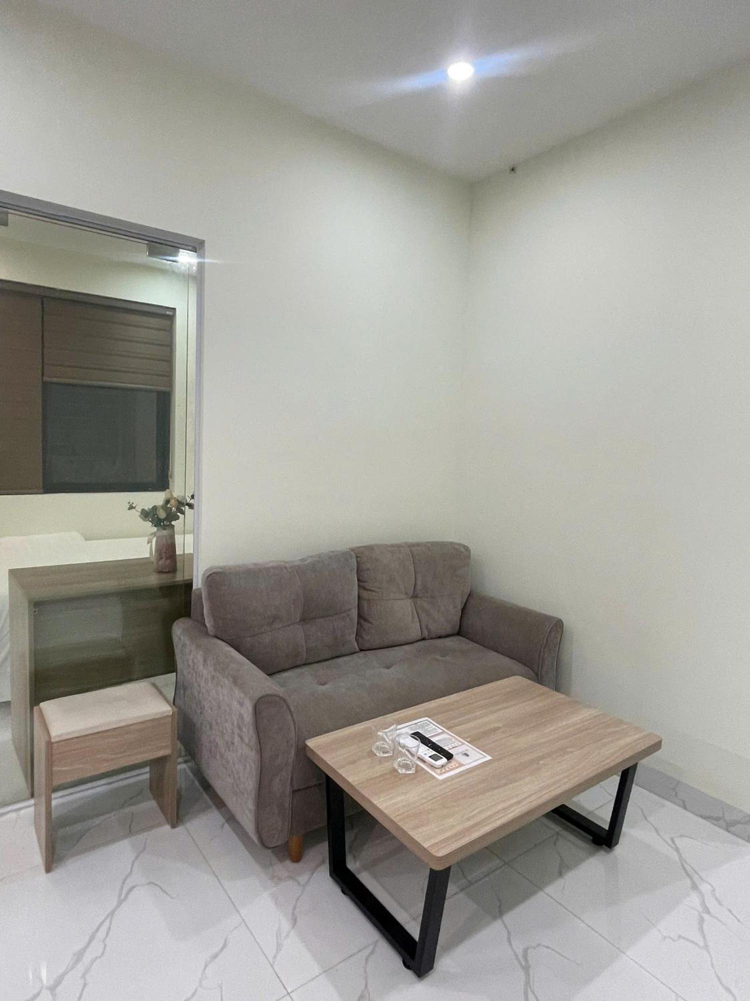 Era Apartment Xuan Thuy Hanoi Bagian luar foto