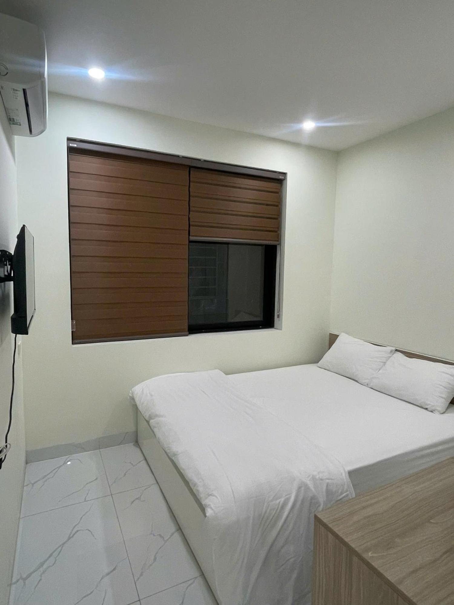 Era Apartment Xuan Thuy Hanoi Bagian luar foto