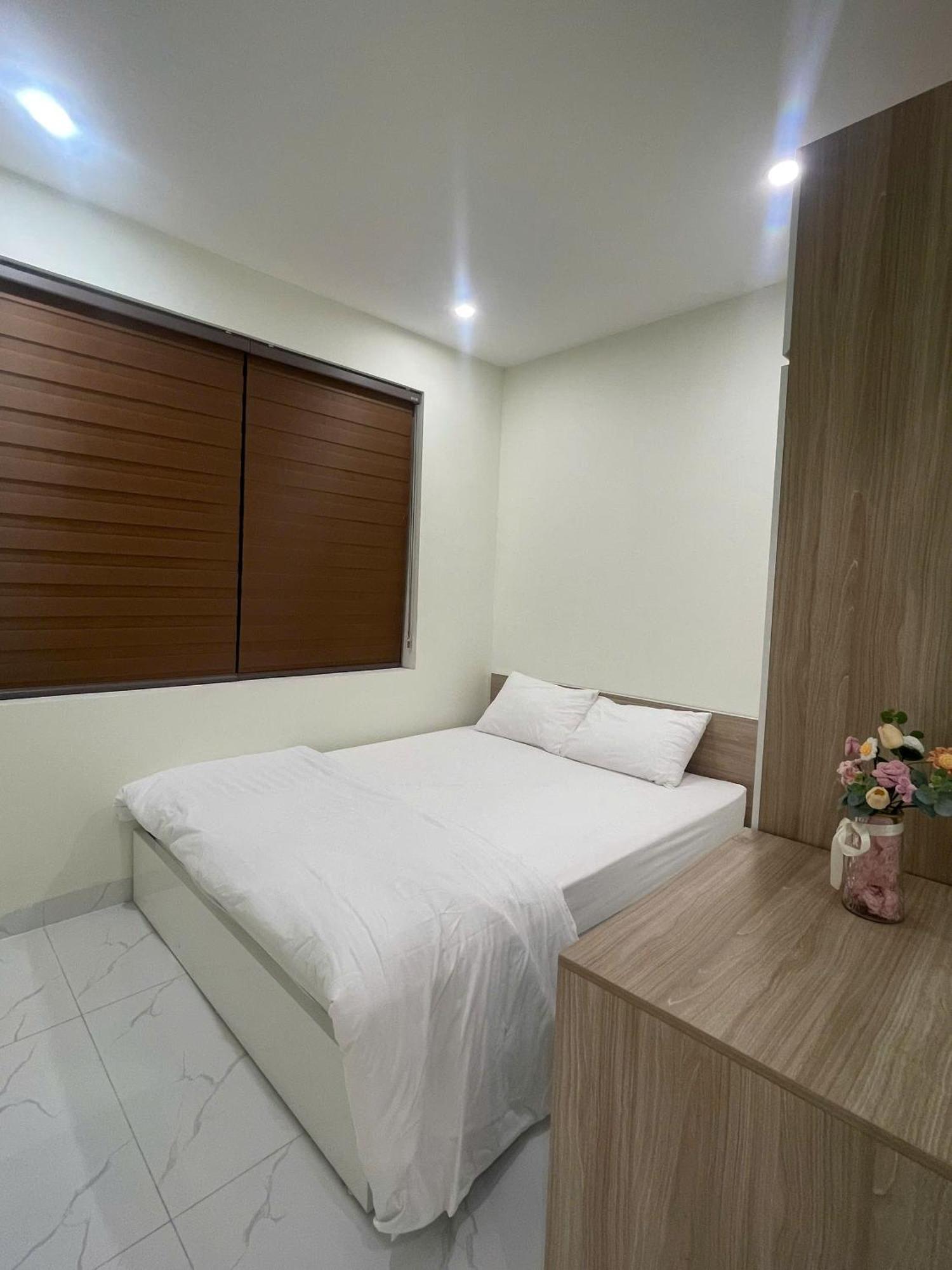Era Apartment Xuan Thuy Hanoi Bagian luar foto